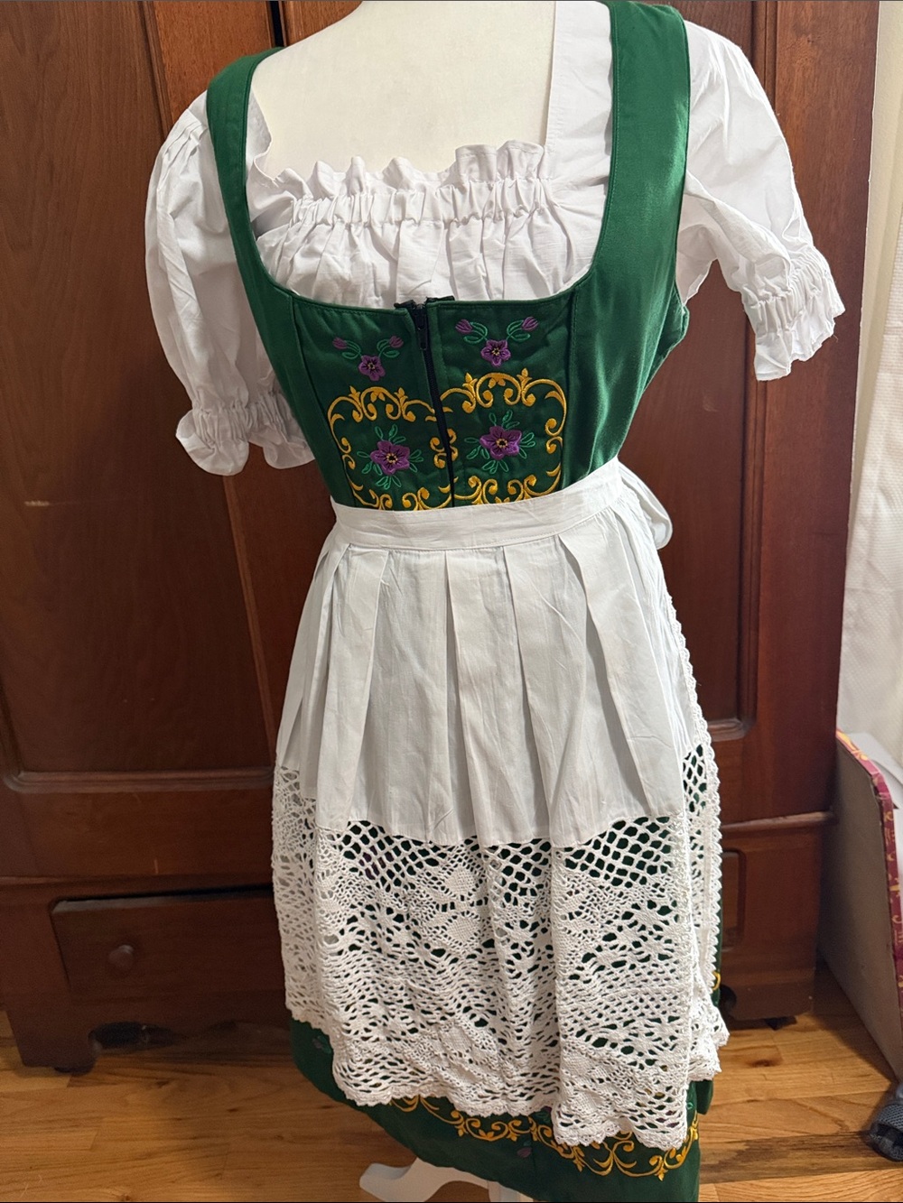 Green Embroidered Midi Dirndl Dress with White Blouse - Picture 2 of 7